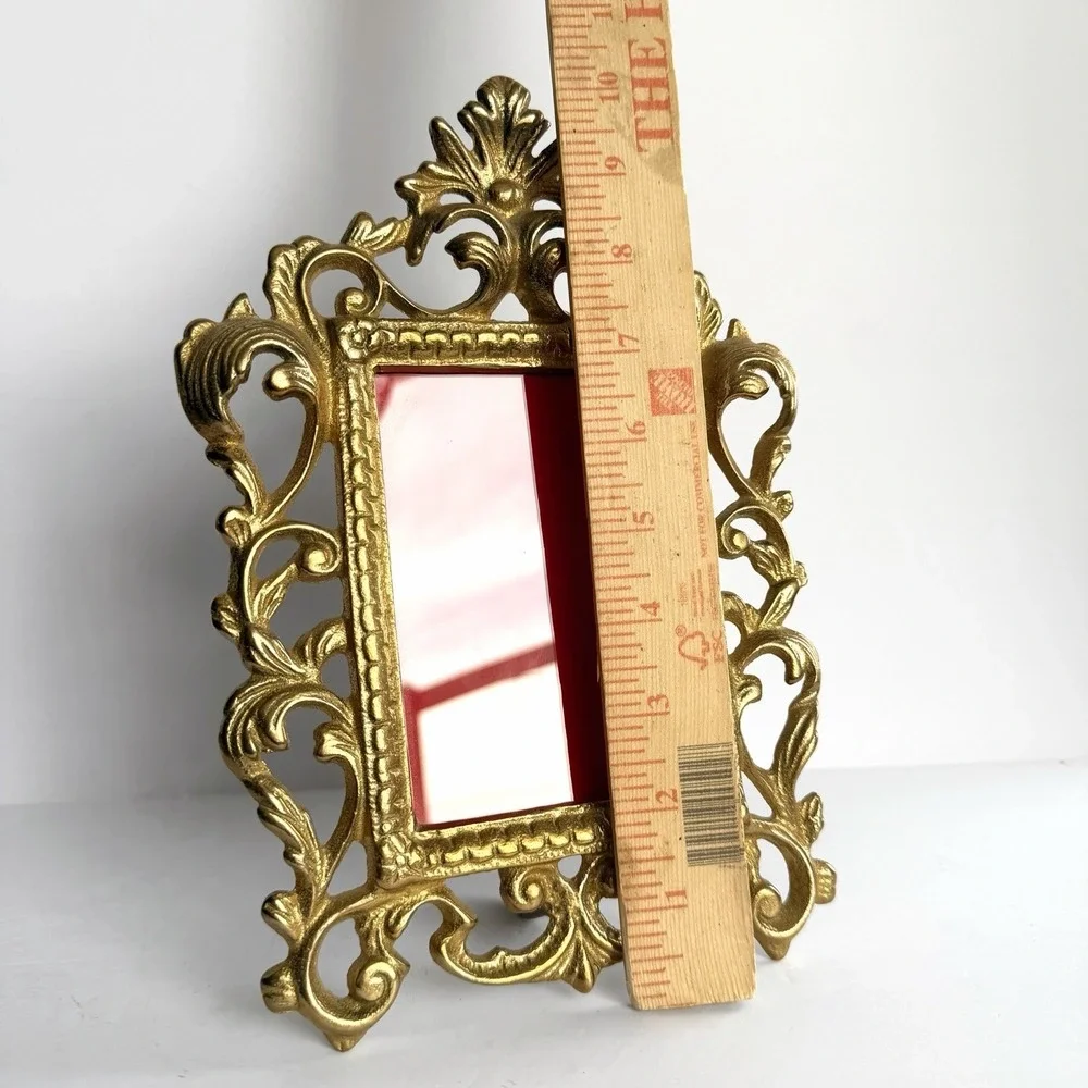Vtg Ornate Solid Brass Picture Frame Gold Victorian Hollywood Cast Metal 3.5x5